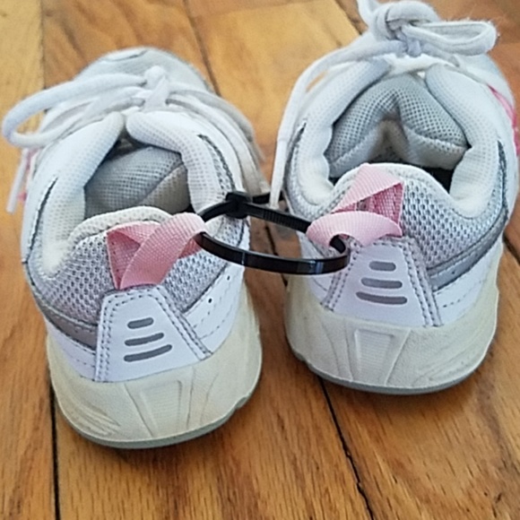 Nike Child Sneaker - Picture 3 of 5